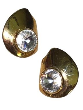 Vintage Rivioli Rhinestone Gold Tone Clip On Earrings